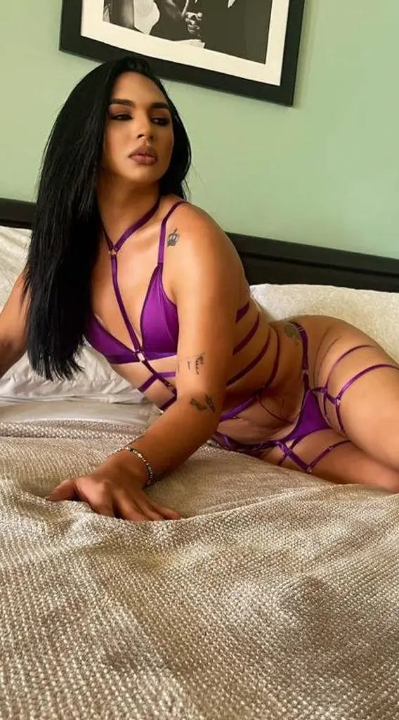 Cristal sexy trans escort Aruba